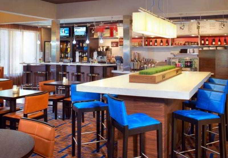 Hotel Courtyard Columbus Worthington Restaurante foto